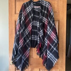 Vimpunec Soft & Fuzzy Plaid Open Poncho/Wrap OS